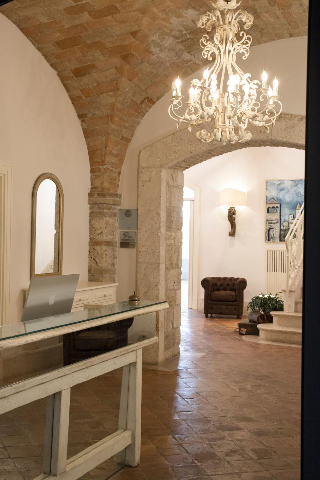 Hotel & Residenza 100 Torri Ascoli Piceno Bagian luar foto