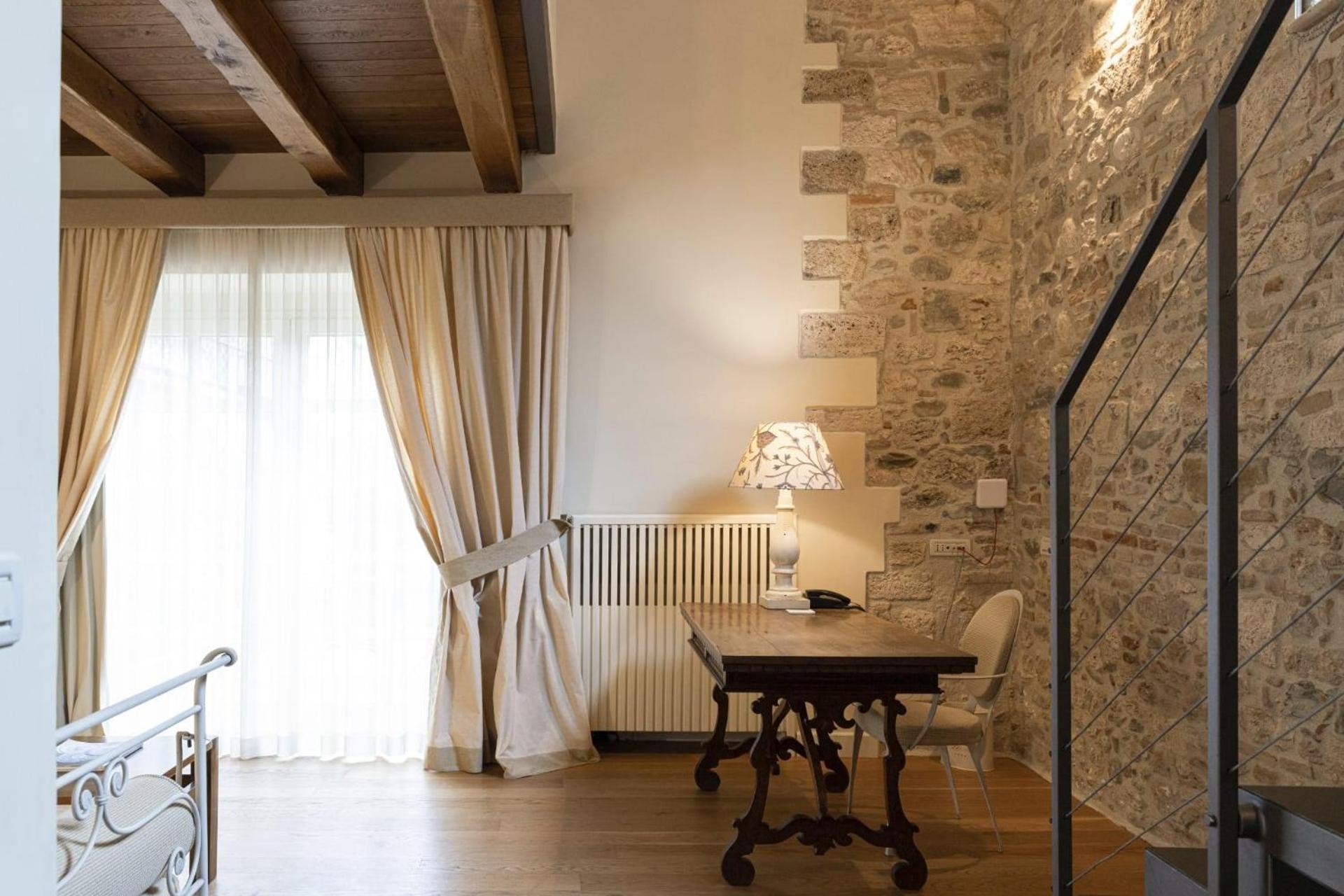 Hotel & Residenza 100 Torri Ascoli Piceno Bagian luar foto