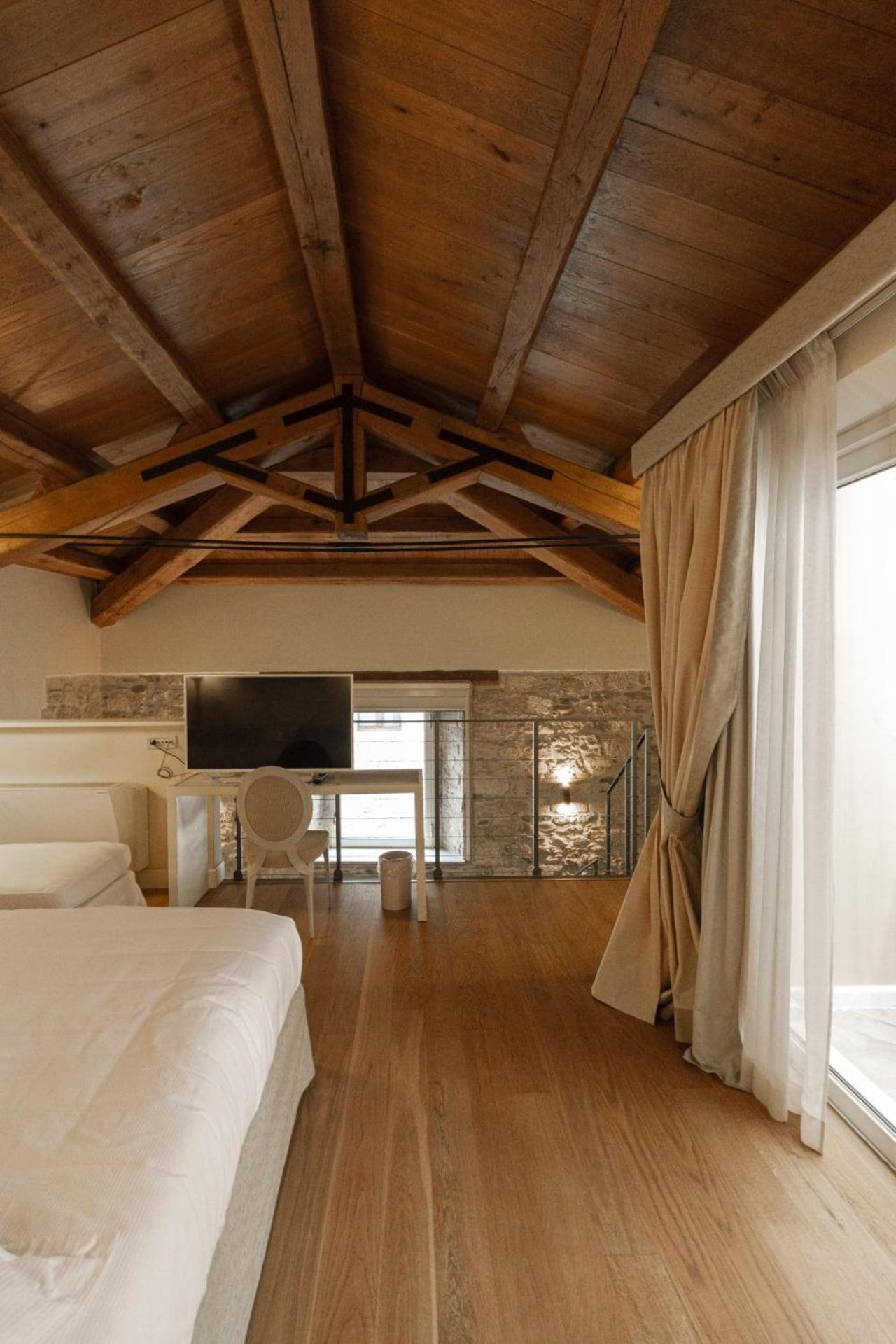 Hotel & Residenza 100 Torri Ascoli Piceno Bagian luar foto